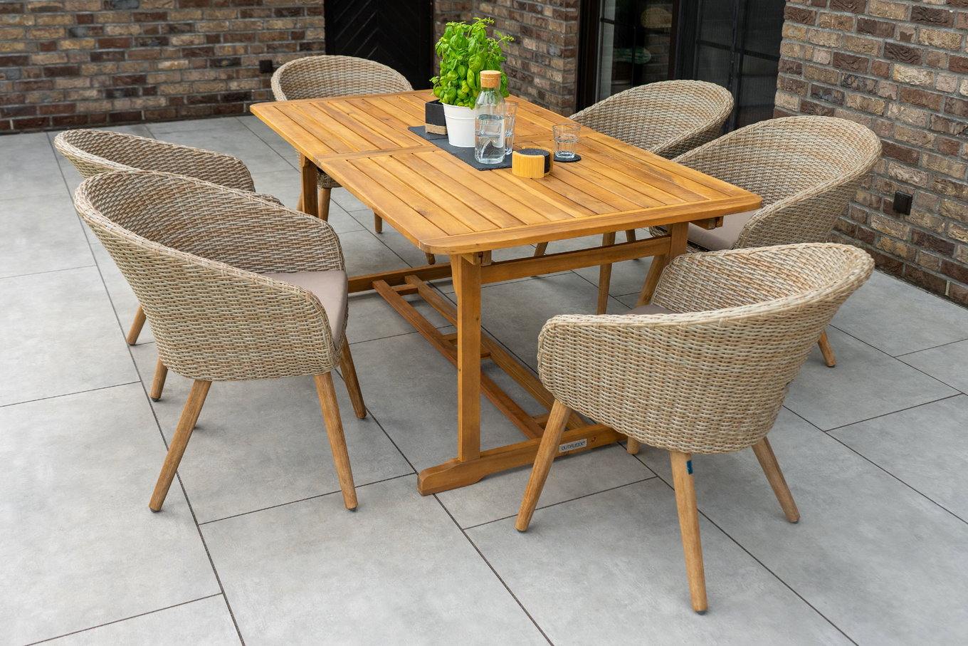 Zestaw jadalniany ogrodowy PLOß Borneo, beżowy/naturalny, Akacja/Polirattan, Rozkładany, 180/240 x 100 cm, 6 krzeseł 65 x 60 cm, Poduszki w zestawie, Produkt certyfikowany FSC® 34554__1