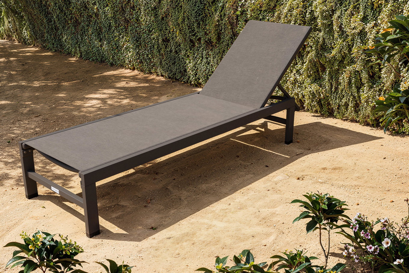 OUTFLEXX Boston Leżak, antracytowy matowy/czarny, Alu/Textilene, 190 x 62 cm, regulowane oparcie 20394__1