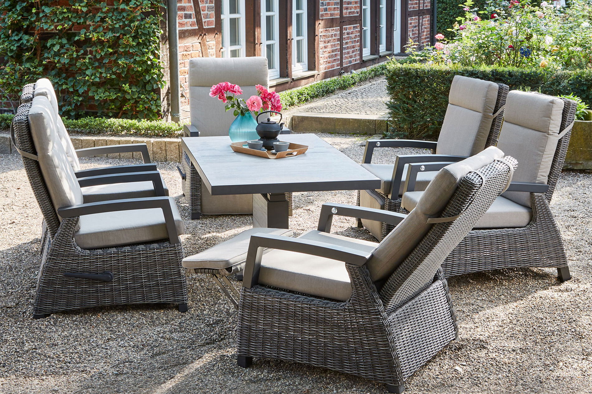 SIENA GARDEN Corido/Bellani Pinie Gartenlounge, charcoal/anthrazit/pinie-grau, Alu/Keramik/Gardino®-Geflecht, Lifttisch 160x90 cm, 6 Relaxsessel SIENA GARDEN Corido/Bellani Pinie Gartenlounge, charcoal/anthrazit/pinie-grau, Alu/Keramik/Gardino®-Geflecht, Lifttisch 160x90 cm, 6 Relaxsessel