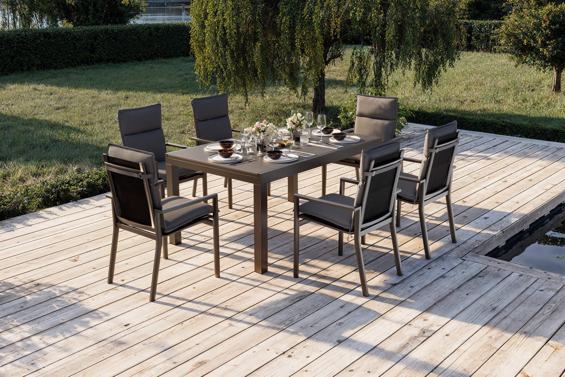 OUTFLEXX Premium ogrodowy zestaw jadalniany, antracyt matowy/czarny, Aluminium/Spraystone/Textilene, stół 160/260 x 100 cm, rozkładany, 6 foteli sztaplowanych wraz z 6 poduszkami